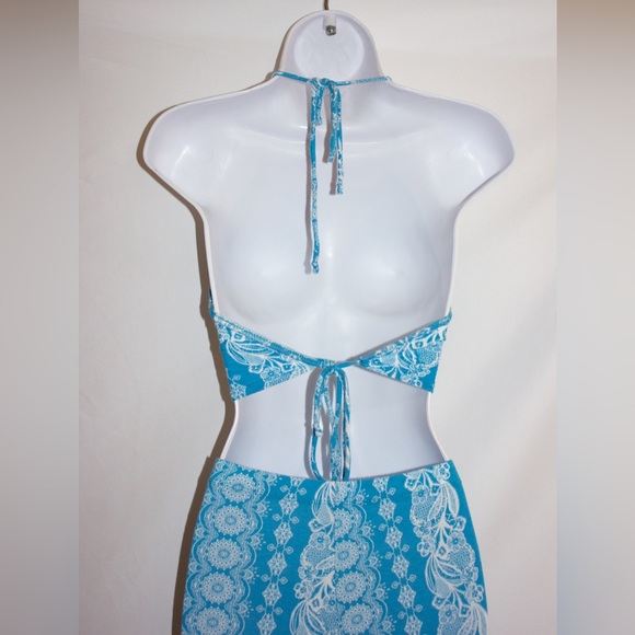 Better Be | Two Piece Outfit | Light Blue & White w designs | Small - Picture 5 of 14